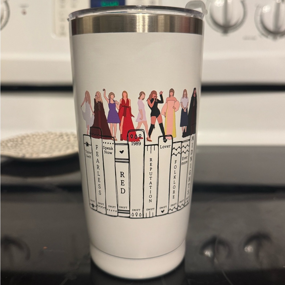Taylor Swift tumbler - Picture 1 of 2